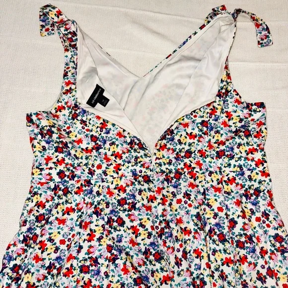 Floral A Line Dress - Picture 3 of 4